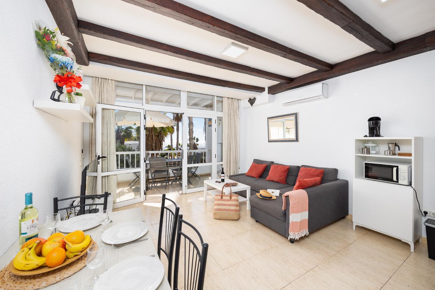 Jardines Apartment 2 ปูแอร์โตเดลคาร์เมน ภายนอก รูปภาพ